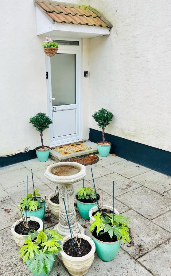 Dapps Hill Haven - Between Bristol And Bath, Both 9 Mins By Train! Keynsham Ngoại thất bức ảnh