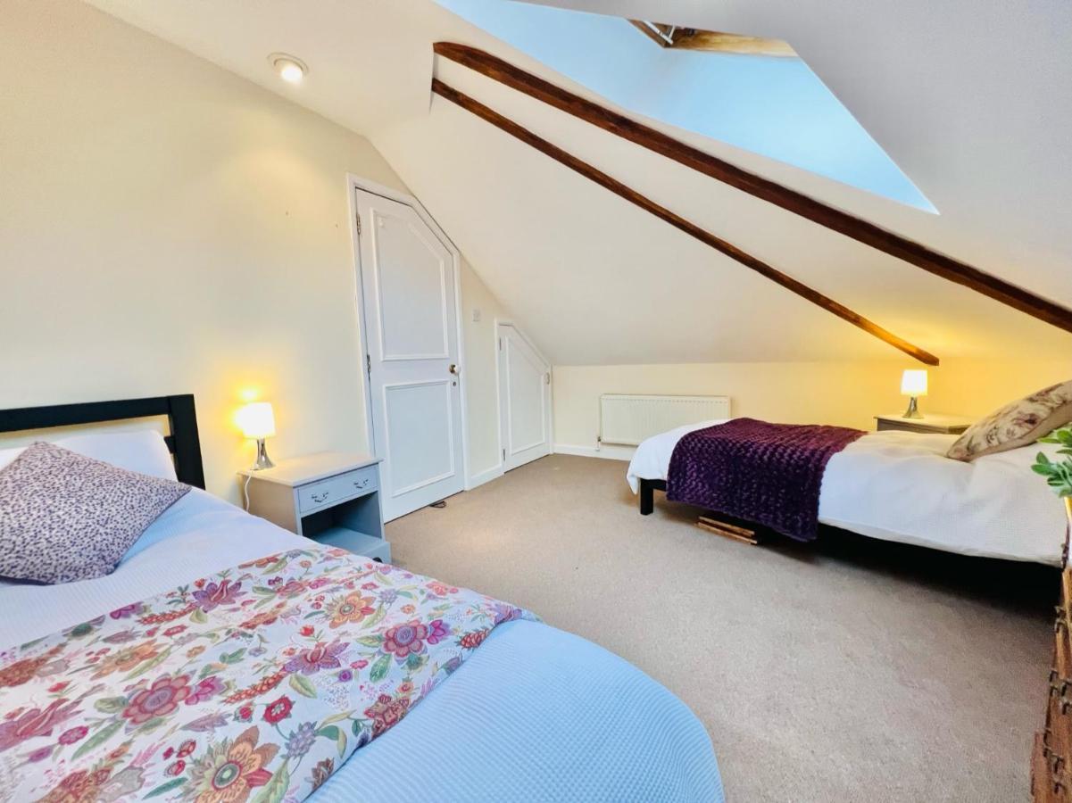 Dapps Hill Haven - Between Bristol And Bath, Both 9 Mins By Train! Keynsham Ngoại thất bức ảnh